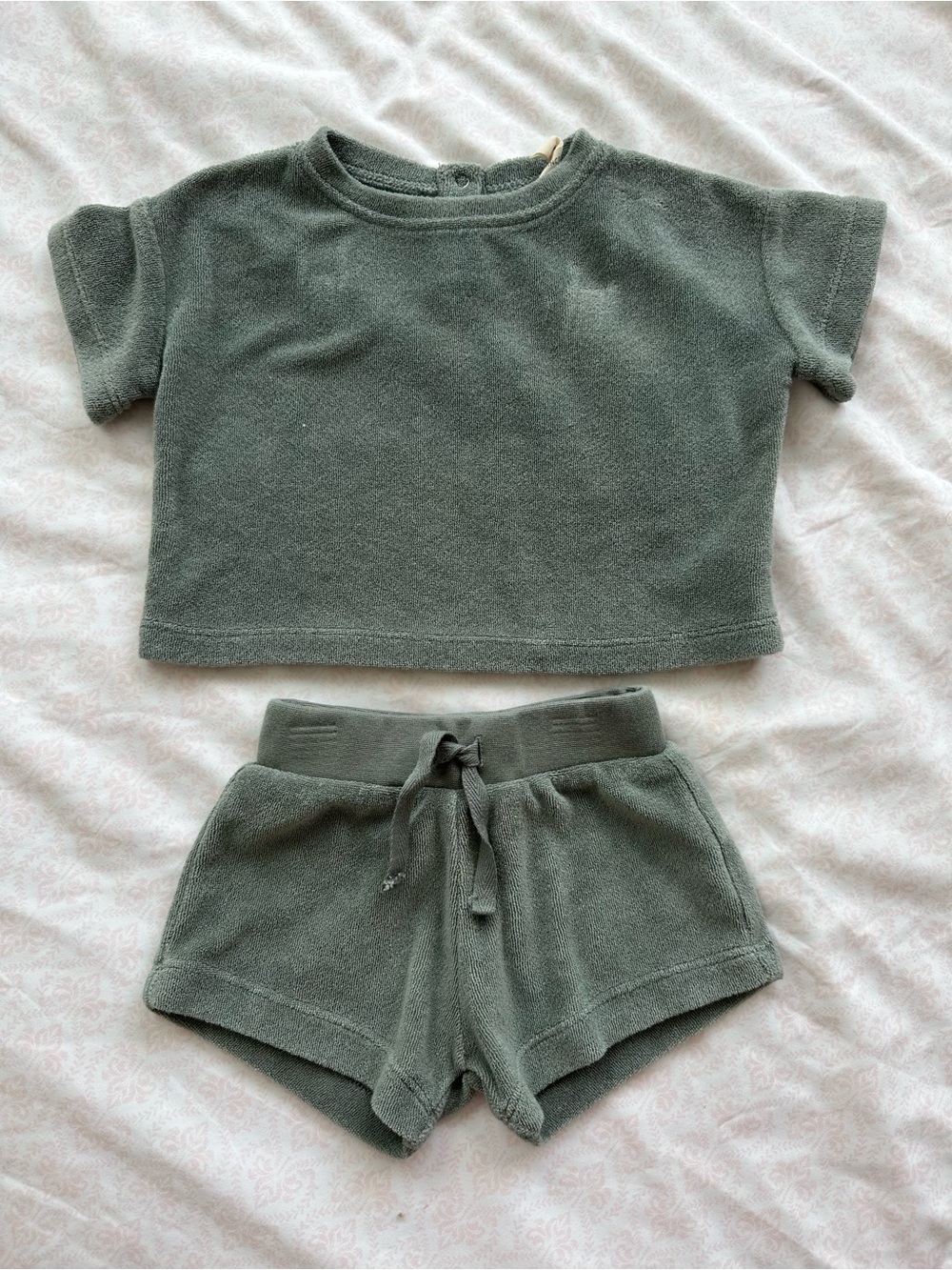 Quincy Mae Terry Cloth Two-Piece Lounge Set